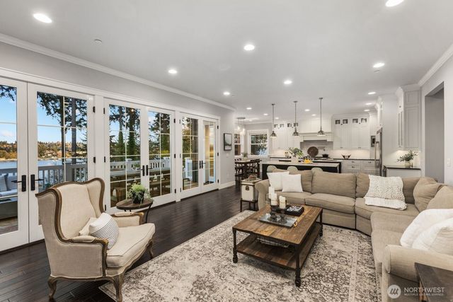 8411 NE 110th Place, Kirkland, WA 98034