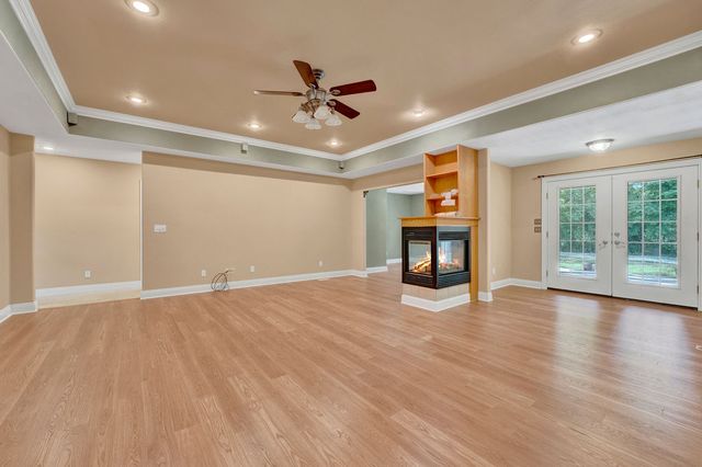 129 Kincardine Drive, Bella Vista, AR 72715