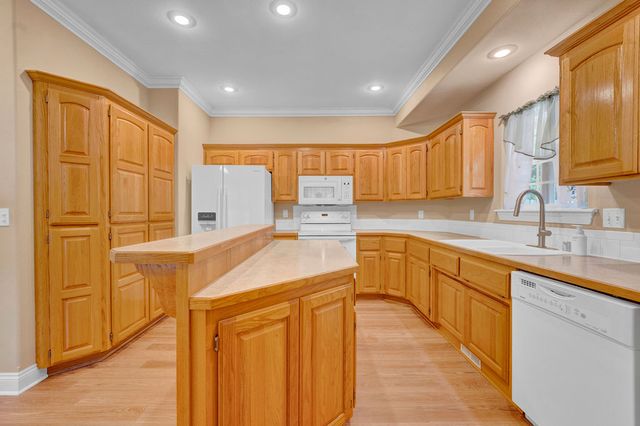 129 Kincardine Drive, Bella Vista, AR 72715