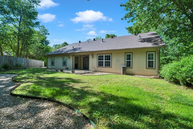 129 Kincardine Drive, Bella Vista, AR 72715