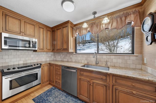 228 Heritage Hills A, Somers, NY 10589