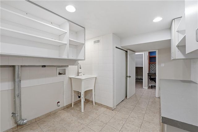 3105 SE 6th Street, Blue Springs, MO 64014