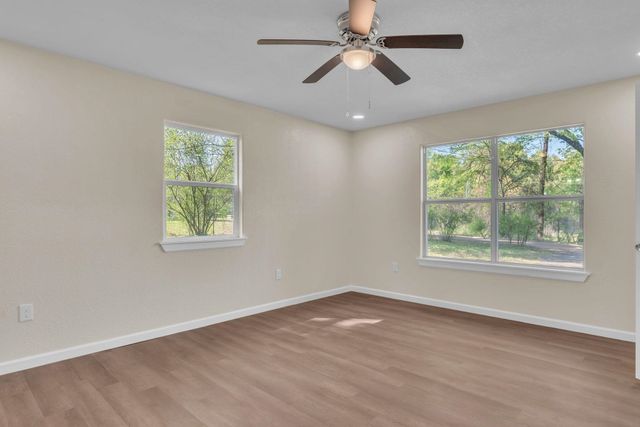 2502 W Grand Avenue, Marshall, TX 75670