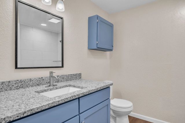 2502 W Grand Avenue, Marshall, TX 75670