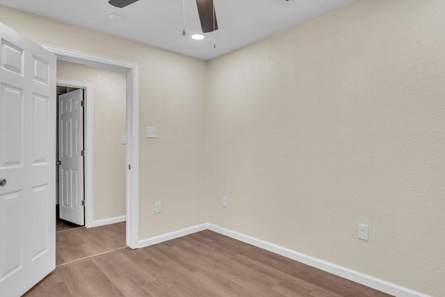 2502 W Grand Avenue, Marshall, TX 75670