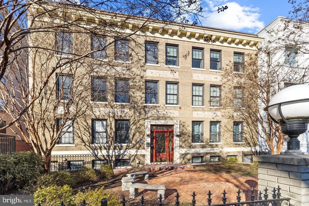 1361 IRVING ST NW #3, Washington, DC 20010