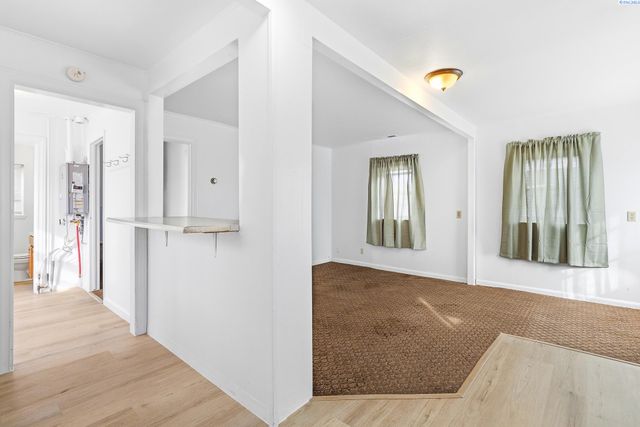 604 S Rainier St., Kennewick, WA 99336