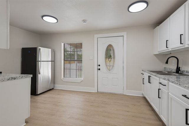 806 E Brin Street, Terrell, TX 75160