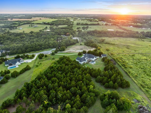 2612 Stonewall Lane, Van Alstyne, TX 75495