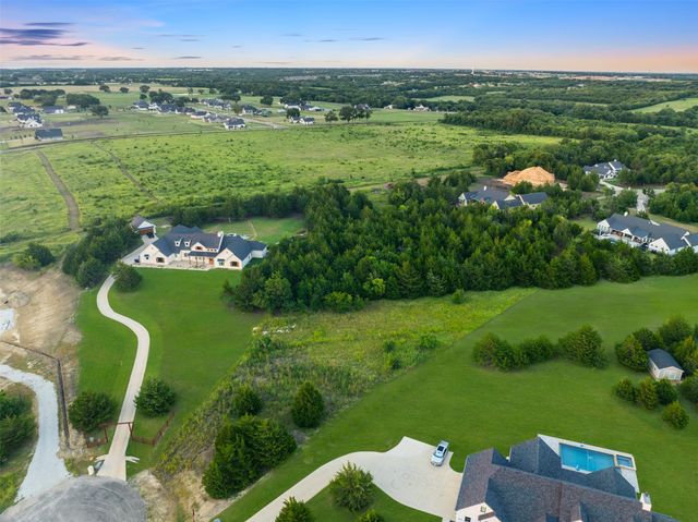2612 Stonewall Lane, Van Alstyne, TX 75495
