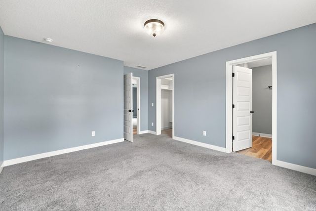 10827 Kathy Drive, Fort Wayne, IN 46835