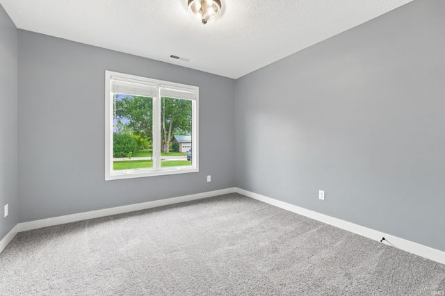 10827 Kathy Drive, Fort Wayne, IN 46835
