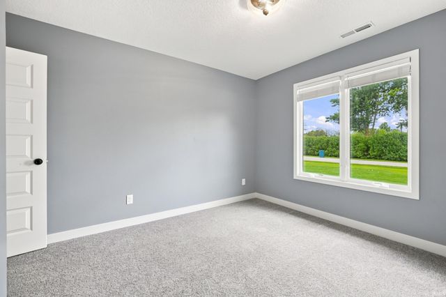 10827 Kathy Drive, Fort Wayne, IN 46835