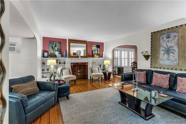 311 Sterling Avenue, Buffalo, NY 14216