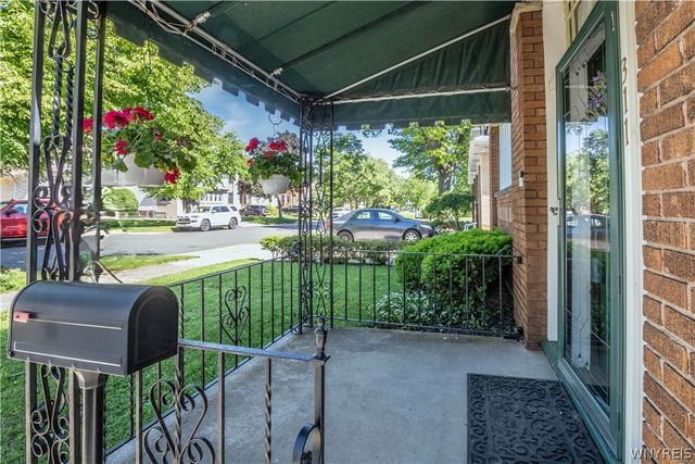 311 Sterling Avenue, Buffalo, NY 14216
