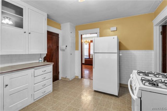 311 Sterling Avenue, Buffalo, NY 14216