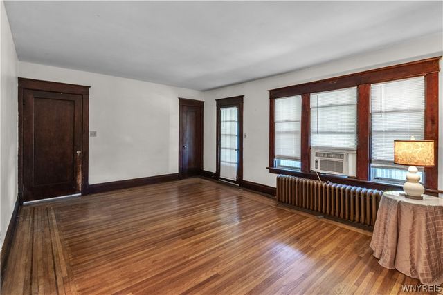 311 Sterling Avenue, Buffalo, NY 14216