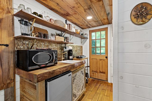 120 Community Hill Drive, Blue Ridge, GA 30513