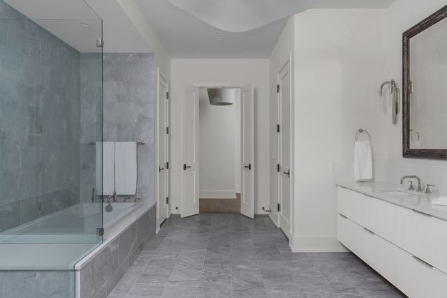 120 Woodmont Blvd Unit S302, Nashville, TN 37205