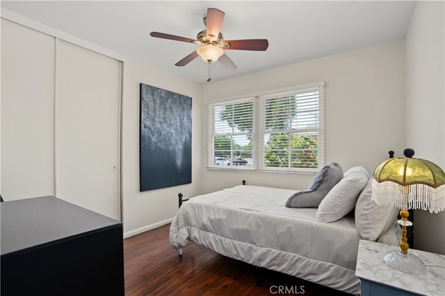 7921 Fallbrook, West Hills, CA 91304