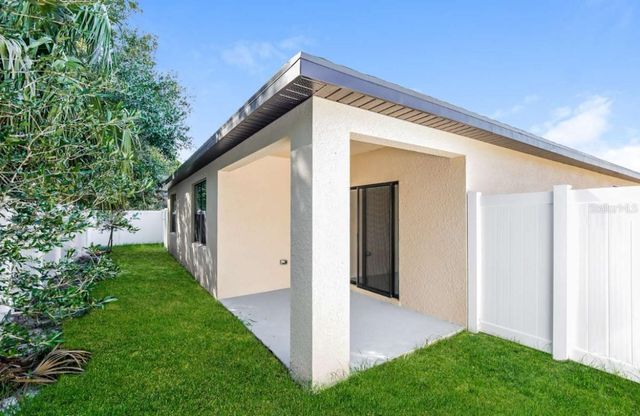 3215 40TH AVENUE W, Bradenton, FL 34205