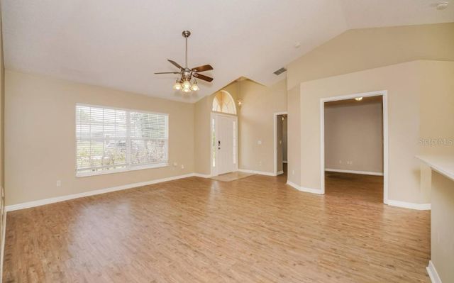 3215 40TH AVENUE W, Bradenton, FL 34205