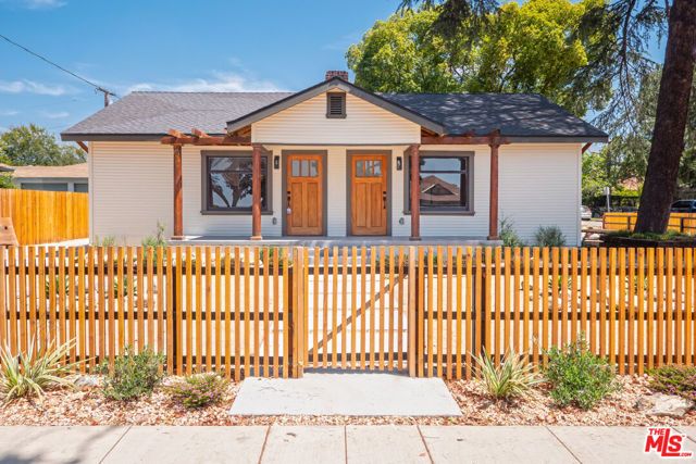 591 E 9th Street, Upland, CA 91786