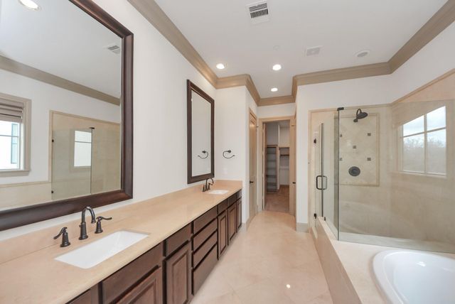 314 W Clay Street, Houston, TX 77019