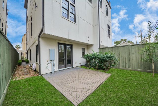 314 W Clay Street, Houston, TX 77019