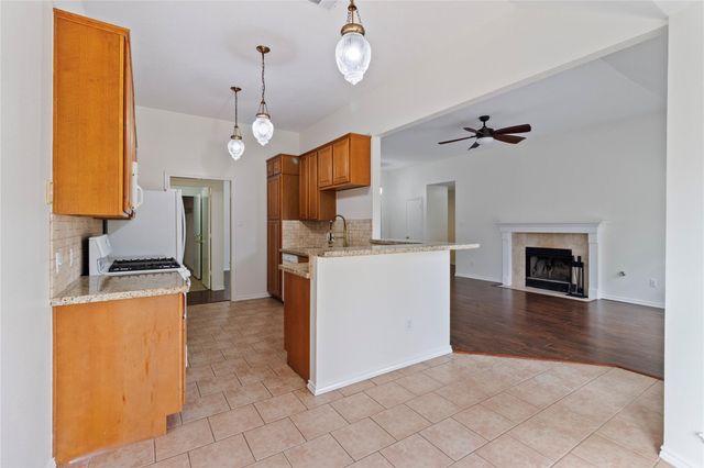 4401 Brompton Lane, Bryan, TX 77802