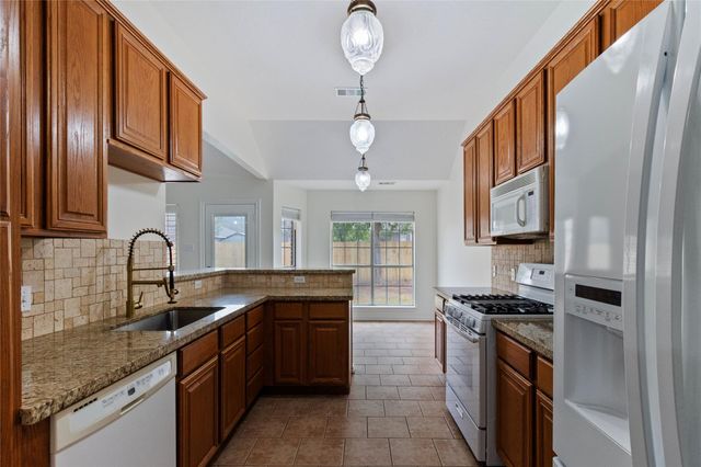 4401 Brompton Lane, Bryan, TX 77802