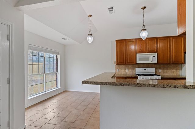 4401 Brompton Lane, Bryan, TX 77802