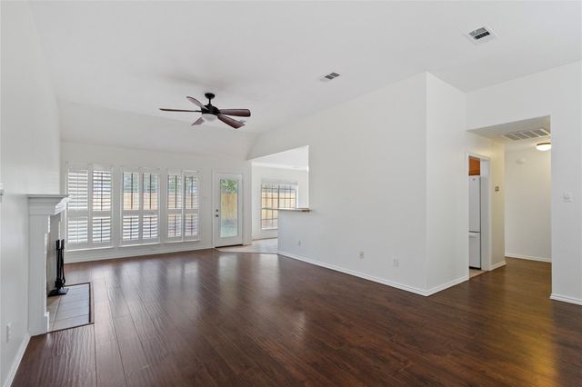 4401 Brompton Lane, Bryan, TX 77802