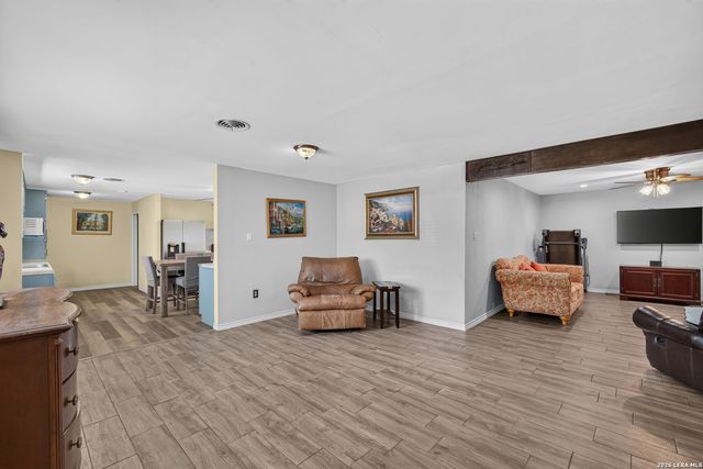 203 & 209 Greenlawn, Pleasanton, TX 78064