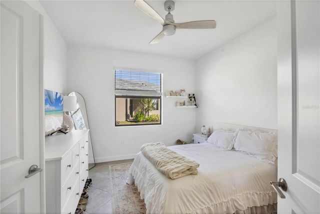 15733 SUNNY DAY DRIVE, Bradenton, FL 34211