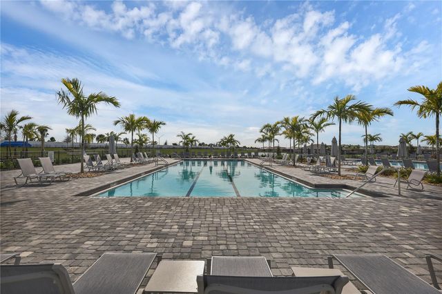 15733 SUNNY DAY DRIVE, Bradenton, FL 34211