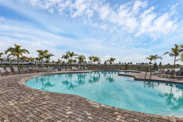 15733 SUNNY DAY DRIVE, Bradenton, FL 34211