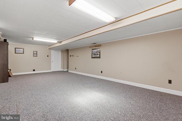 17601 MEADOWOOD DR, Hagerstown, MD 21740
