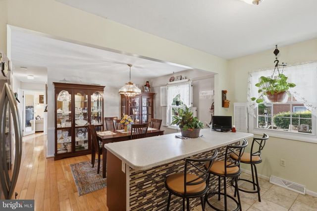 17601 MEADOWOOD DR, Hagerstown, MD 21740