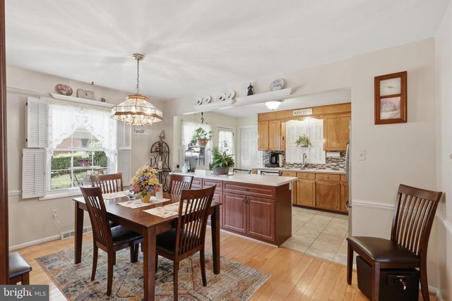 17601 MEADOWOOD DR, Hagerstown, MD 21740