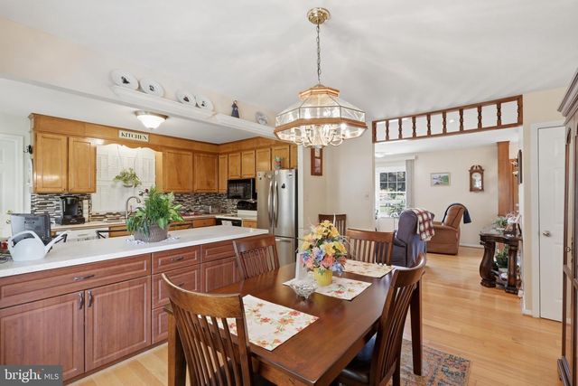 17601 MEADOWOOD DR, Hagerstown, MD 21740