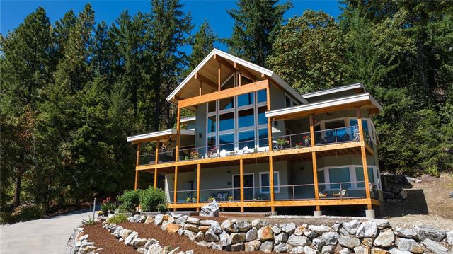 17294 North Shore Drive, Leavenworth, WA 98826