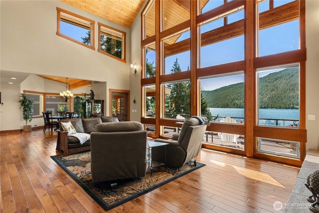 17294 North Shore Drive, Leavenworth, WA 98826