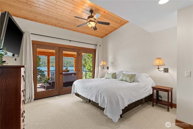 17294 North Shore Drive, Leavenworth, WA 98826