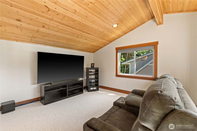 17294 North Shore Drive, Leavenworth, WA 98826