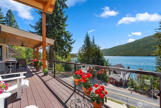 17294 North Shore Drive, Leavenworth, WA 98826