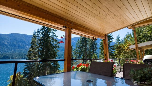 17294 North Shore Drive, Leavenworth, WA 98826