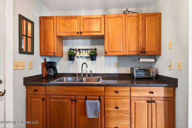 705 Allendale Avenue, Gulfport, MS 39501