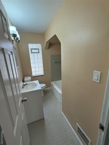 11237 Stockwell Street, Detroit, MI 48224