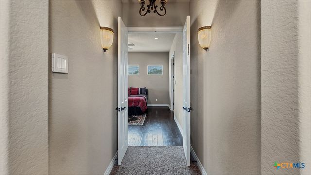 2171 Sierra Madre, Canyon Lake, TX 78133